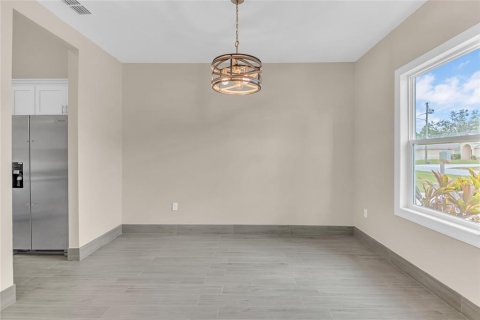 House in Kissimmee, Florida 3 bedrooms, 164.25 sq.m. № 1870714 - photo 5