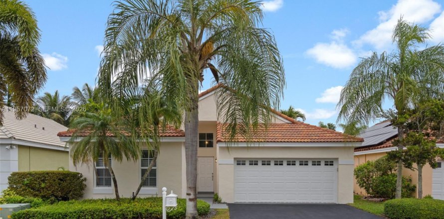 Casa en Weston, Florida 3 dormitorios, 147.53 m2 № 2011628