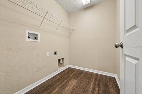 Casa en venta en Groveland, Florida, 3 dormitorios, 180.42 m2 № 2091581 - foto 10