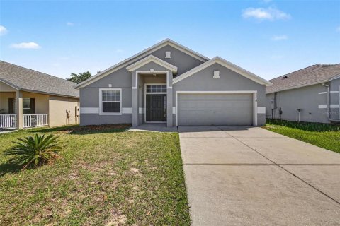 Casa en Groveland, Florida 3 dormitorios, 180.42 m2 № 2091581