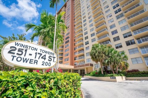 Copropriété à vendre à Sunny Isles Beach, Floride: 1 chambre, 87.61 m2 № 1770856 - photo 26