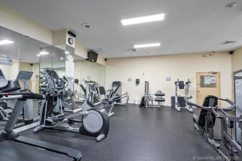 Copropriété à vendre à Sunny Isles Beach, Floride: 1 chambre, 87.61 m2 № 1770856 - photo 30