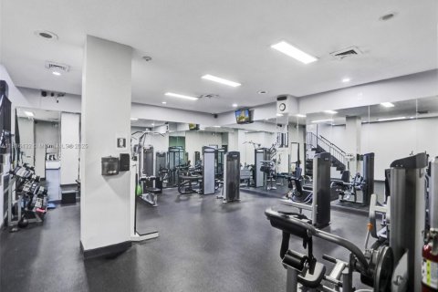 Copropriété à vendre à Sunny Isles Beach, Floride: 1 chambre, 87.61 m2 № 1770856 - photo 29