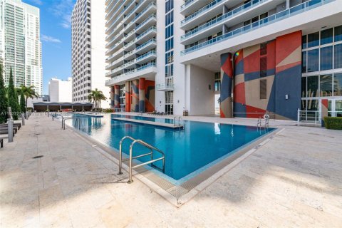 Condo in Miami, Florida, 1 bedroom  № 1977243 - photo 20