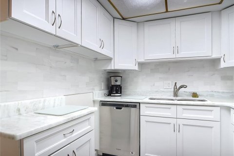 Condominio en venta en Venice, Florida, 2 dormitorios, 73.67 m2 № 1439331 - foto 23