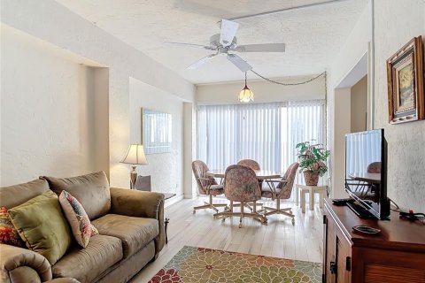 Condominio en venta en Venice, Florida, 2 dormitorios, 73.67 m2 № 1439331 - foto 10