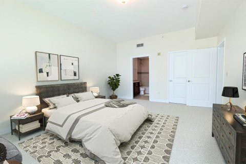 Condo in Hallandale Beach, Florida, 3 bedrooms  № 2261813 - photo 8