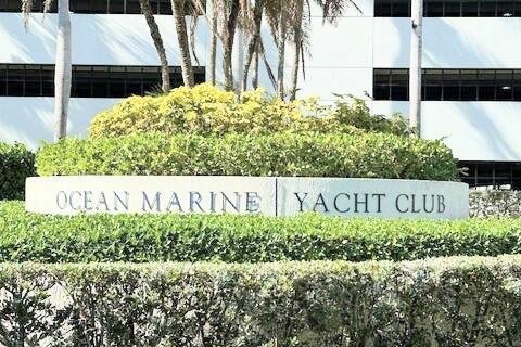 Condo in Hallandale Beach, Florida, 3 bedrooms  № 2261813 - photo 3