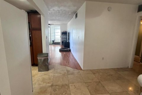 Copropriété à vendre à Plantation, Floride: 1 chambre, 89.19 m2 № 2240448 - photo 14