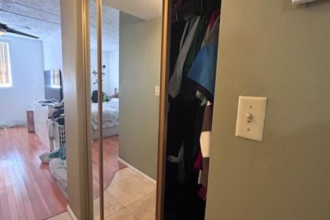 Copropriété à vendre à Plantation, Floride: 1 chambre, 89.19 m2 № 2240448 - photo 11