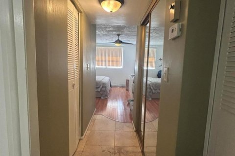 Copropriété à vendre à Plantation, Floride: 1 chambre, 89.19 m2 № 2240448 - photo 10