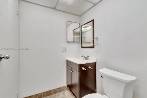 Купить кондоминиум в Делрей-Бич, Флорида 3 комнаты, 66.89м2, № 1861576 - фото 16