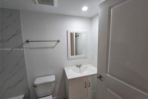 Appartement à louer à Miami, Floride: 2 chambres, 2354.52 m2 № 1996185 - photo 14