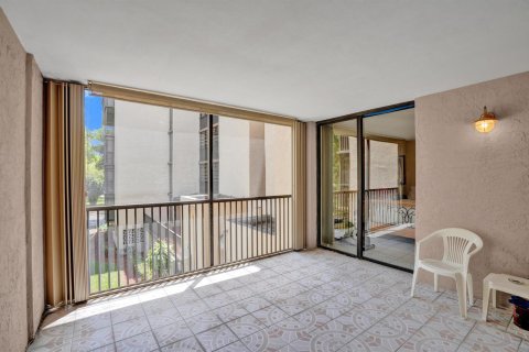 Condominio en venta en Hollywood, Florida, 1 dormitorio, 93.65 m2 № 2155090 - foto 22