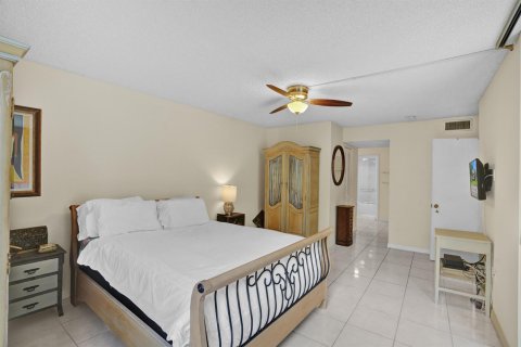 Condominio en venta en Hollywood, Florida, 1 dormitorio, 93.65 m2 № 2155090 - foto 14