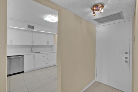 Condominio en venta en Hollywood, Florida, 1 dormitorio, 93.65 m2 № 2155090 - foto 25