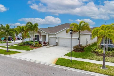 Casa en venta en Ruskin, Florida, 4 dormitorios, 259.94 m2 № 2102217 - foto 3