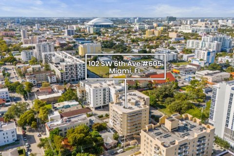 Condo in Miami, Florida, 1 bedroom № 1981989 - photo 23