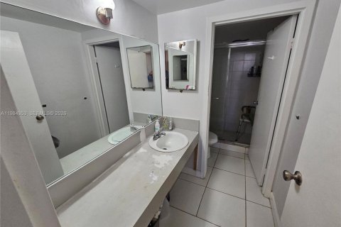 Copropriété à louer à Coral Springs, Floride: 2 chambres, 99.22 m2 № 2056752 - photo 7