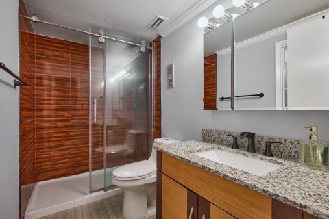 Condo in Jupiter, Florida, 1 bedroom № 2393249 - photo 13