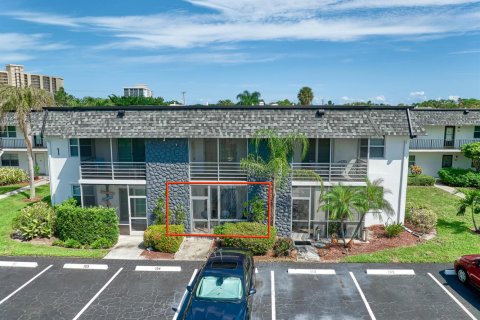 Condo in Jupiter, Florida, 1 bedroom № 2393249 - photo 2