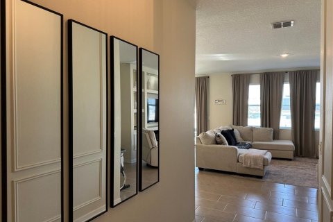 Casa en alquiler en Haines City, Florida, 4 dormitorios, 171.68 m2 № 2103729 - foto 11