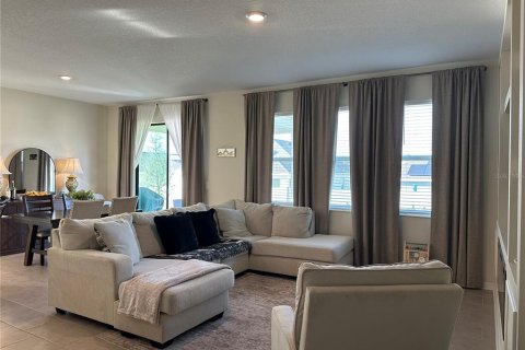 Casa en alquiler en Haines City, Florida, 4 dormitorios, 171.68 m2 № 2103729 - foto 13