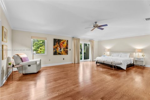 Villa ou maison à vendre à Miami, Floride: 4 chambres, 298.12 m2 № 1974913 - photo 14