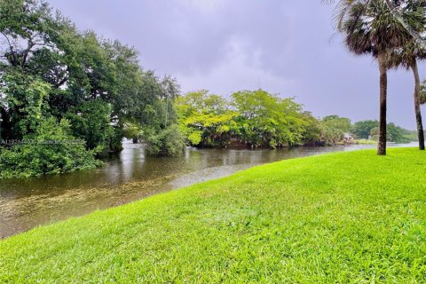 Copropriété à louer à Plantation, Floride: 2 chambres, 94.85 m2 № 1975289 - photo 20