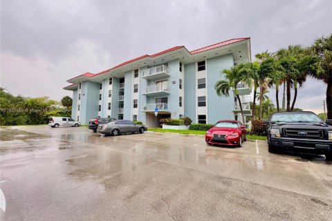 Copropriété à louer à Plantation, Floride: 2 chambres, 94.85 m2 № 1975289 - photo 14
