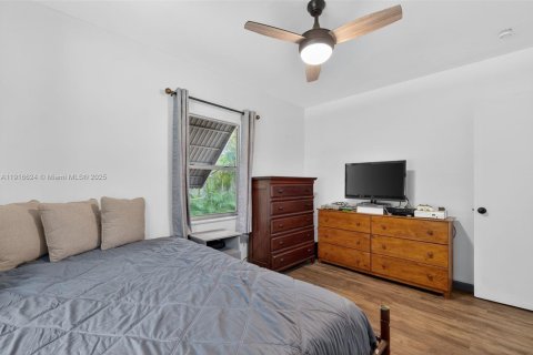 Купить виллу или дом в Норт-Майами-Бич, Флорида 3 спальни, 115.38м2, № 1971968 - фото 27