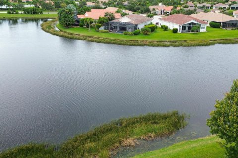 Villa ou maison à vendre à Port St. Lucie, Floride: 4 chambres, 223.99 m2 № 2397146 - photo 25