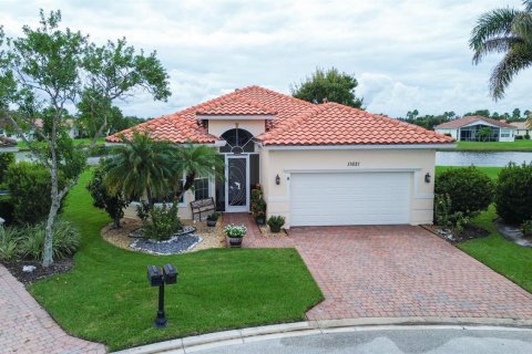 Villa ou maison à vendre à Port St. Lucie, Floride: 4 chambres, 223.99 m2 № 2397146 - photo 20
