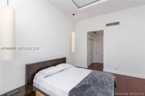Condo in Miami Beach, Florida, 1 bedroom  № 2058196 - photo 15