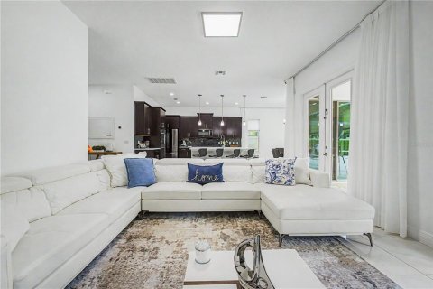 Casa en venta en Windermere, Florida, 6 dormitorios, 362.32 m2 № 2212158 - foto 13