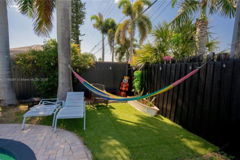 House in Fort Lauderdale, Florida 3 bedrooms, 94.2 sq.m. № 1571393 - photo 23