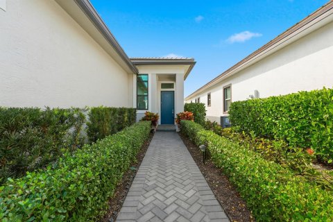 Villa ou maison à vendre à Port St. Lucie, Floride: 2 chambres, 132.85 m2 № 2439231 - photo 3