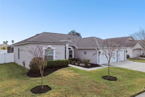 Casa en venta en Land O' Lakes, Florida, 4 dormitorios, 210.7 m2 № 1843945 - foto 2