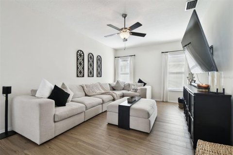 Casa en venta en Land O' Lakes, Florida, 4 dormitorios, 210.7 m2 № 1843945 - foto 20