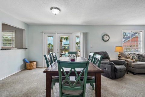 Copropriété à vendre à Saint Petersburg, Floride: 2 chambres, 94.57 m2 № 2430551 - photo 12