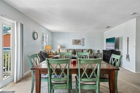 Copropriété à vendre à Saint Petersburg, Floride: 2 chambres, 94.57 m2 № 2430551 - photo 9