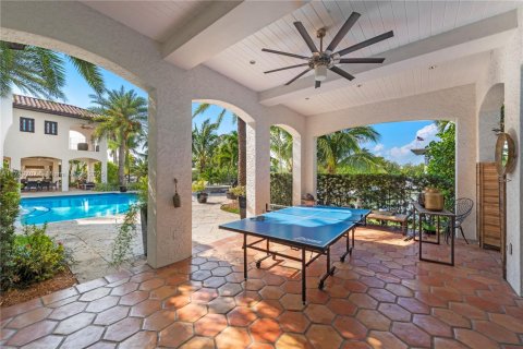 Casa en alquiler en Miami, Florida, 10 dormitorios, 796.45 m2 № 1958910 - foto 8