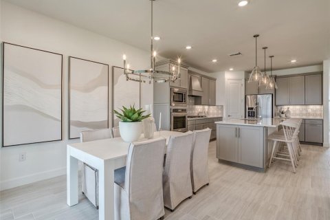 Casa en venta en Venice, Florida, 5 dormitorios, 268.86 m2 № 1652172 - foto 11