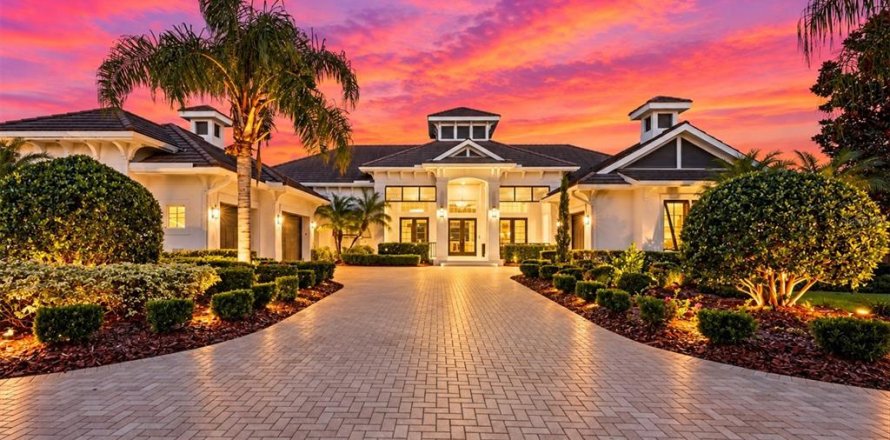 Villa ou maison à Bradenton, Floride 3 chambres, 416.57 m2 № 2415120