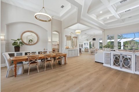 Villa ou maison à vendre à Bradenton, Floride: 3 chambres, 416.57 m2 № 2415120 - photo 12