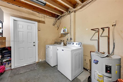 Купить виллу или дом в Санрайз, Флорида 3 спальни, 119.1м2, № 1991141 - фото 14