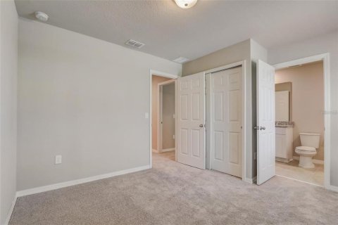 Снять в аренду таунхаус в Дэвенпорт, Флорида 1 комната, 150.69м2, № 1865845 - фото 16