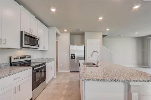 Снять в аренду таунхаус в Дэвенпорт, Флорида 1 комната, 150.69м2, № 1865845 - фото 12