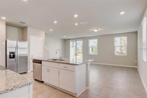 Снять в аренду таунхаус в Дэвенпорт, Флорида 1 комната, 150.69м2, № 1865845 - фото 6