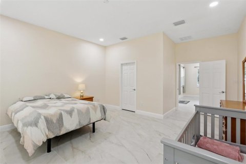 House in Webster, Florida 4 bedrooms, 216.83 sq.m. № 1824265 - photo 21
